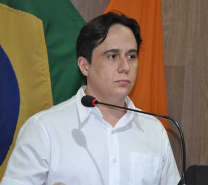 Delano Santiago(9)